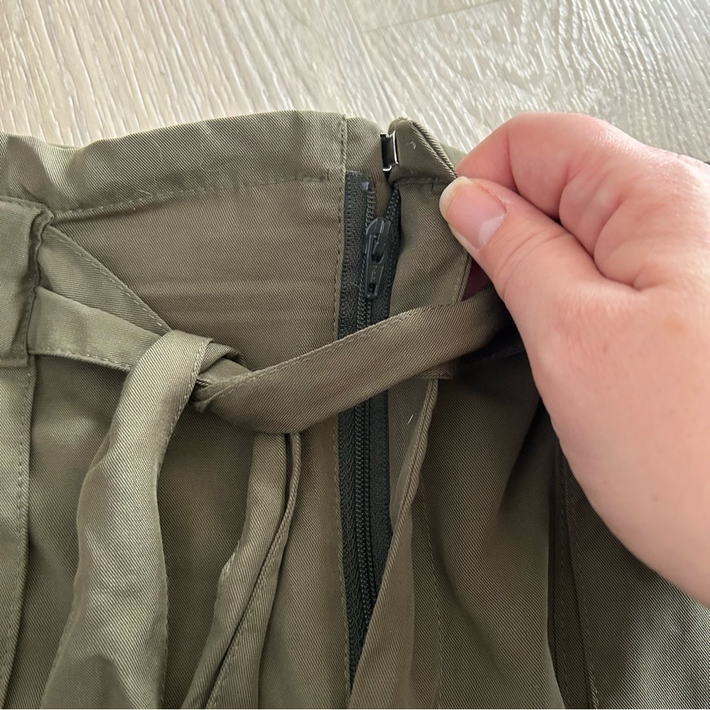 Twik green shorts flowy with tie  100% Lyocell - Picture 9 of 11